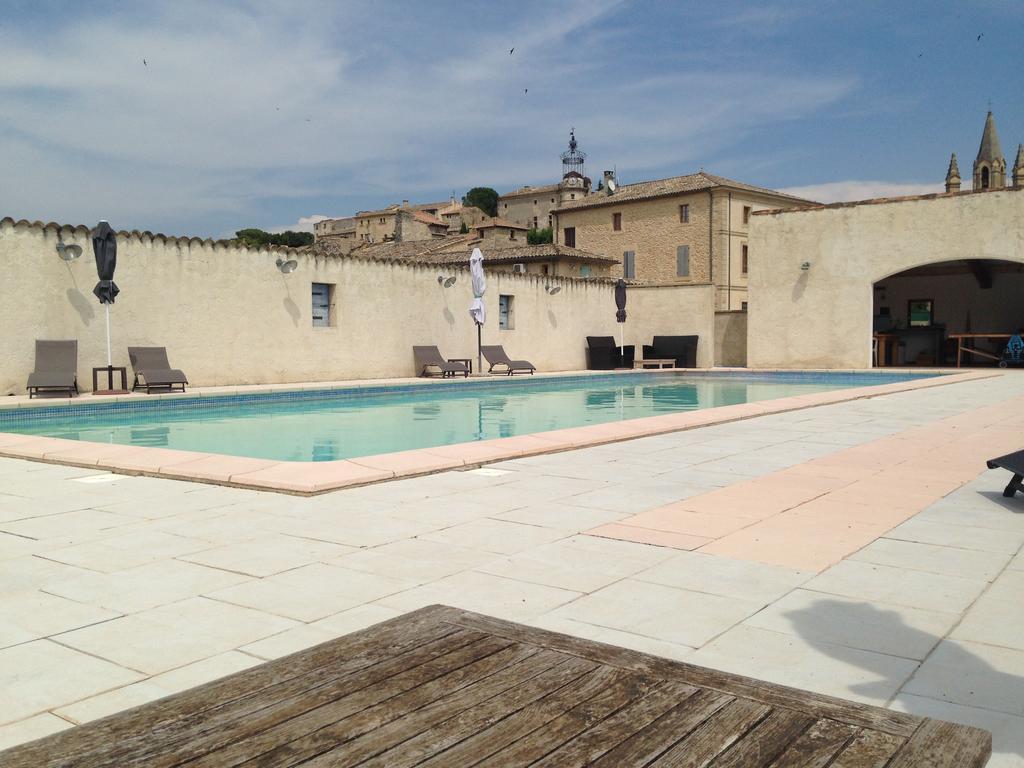 Hotel Domaine Saint Martin Valliguieres Exterior foto