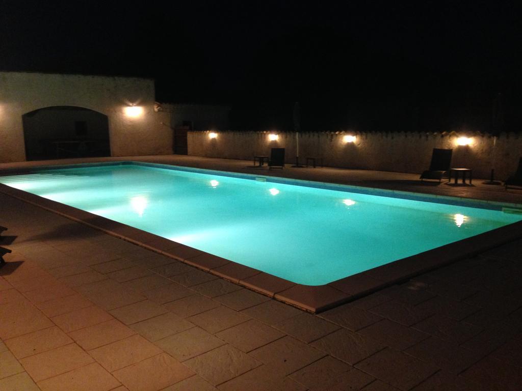 Hotel Domaine Saint Martin Valliguieres Exterior foto