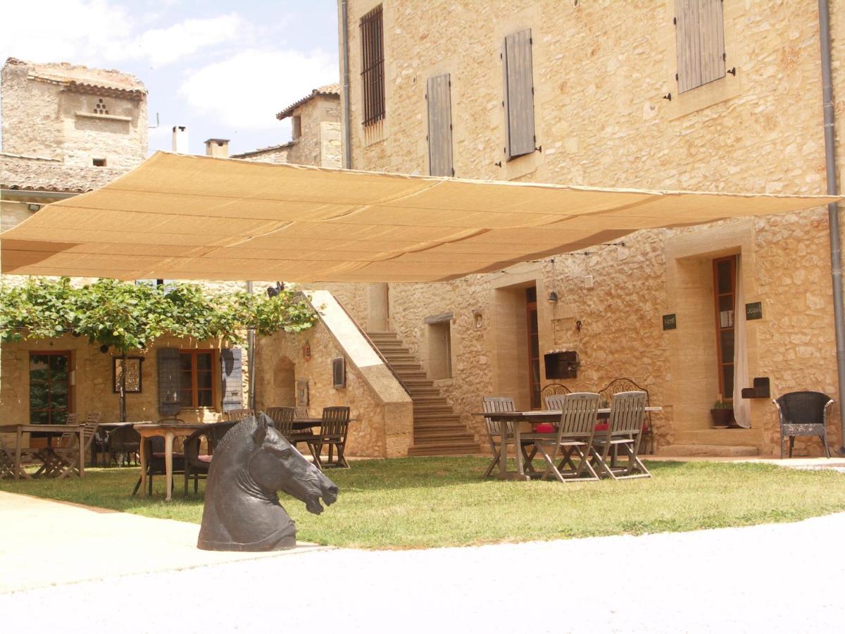 Hotel Domaine Saint Martin Valliguieres Exterior foto